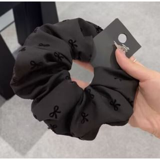 Bow Dotted Scrunchie / Print