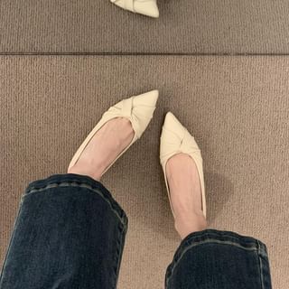 Shirred Pointy Flats