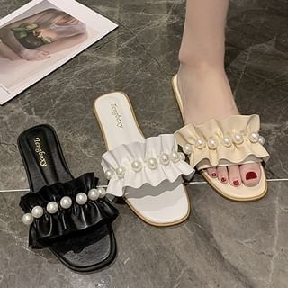 Faux Sandals Slide Ruffle Pearl