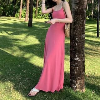 Scoop Neck Spaghetti Strap Plain A-Line Maxi Dress