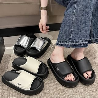 Sandals Slide Platform