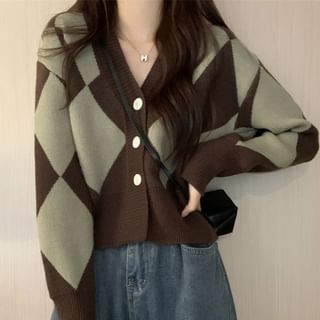Argyle V-Neck Cardigan