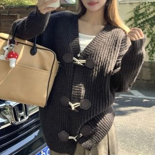 Toggle Front V-Neck Plain Cardigan