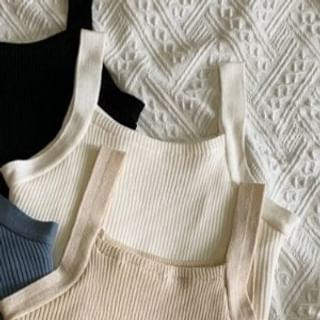 Sleeveless Fleece-Lined Basic Knit Crop Top