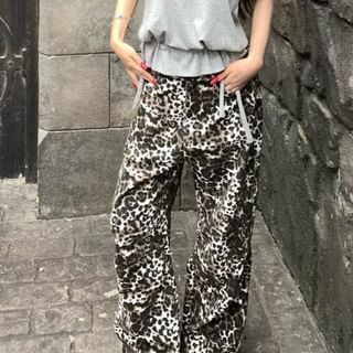 Strapless Plain Belted Tube Top / Mid Rise Leopard Wide Leg Pants
