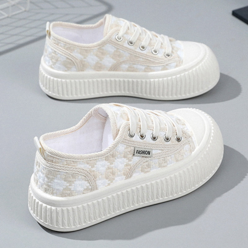 Cute Black White Candy Diamond Sneakers ON871