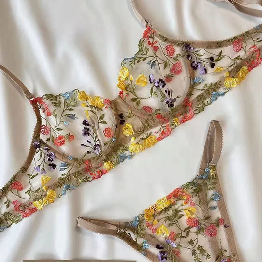 Ensemble de lingerie florale ensoleillée W338