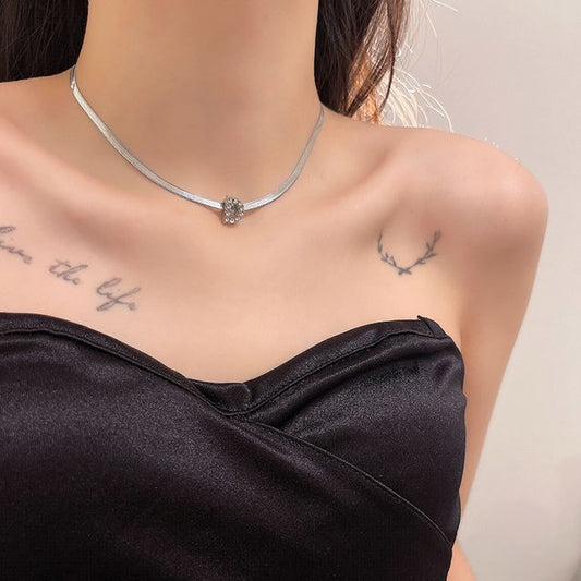 Necklace Rhinestone Choker