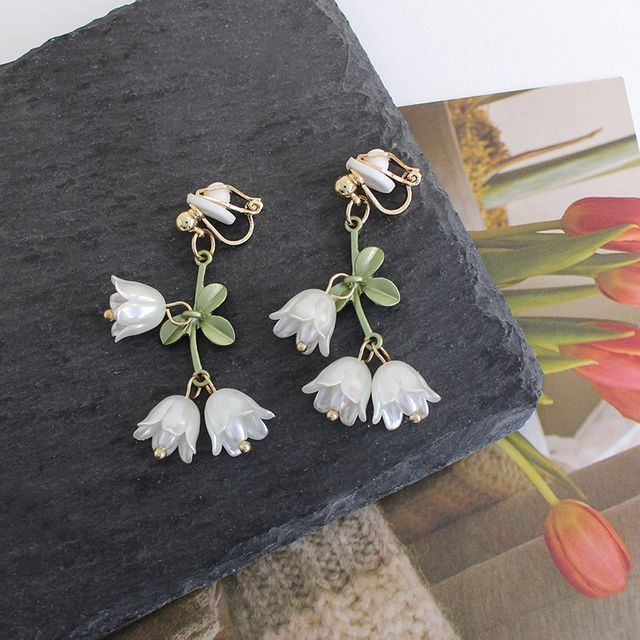 Faux Flower Alloy Pearl Earring Fringed