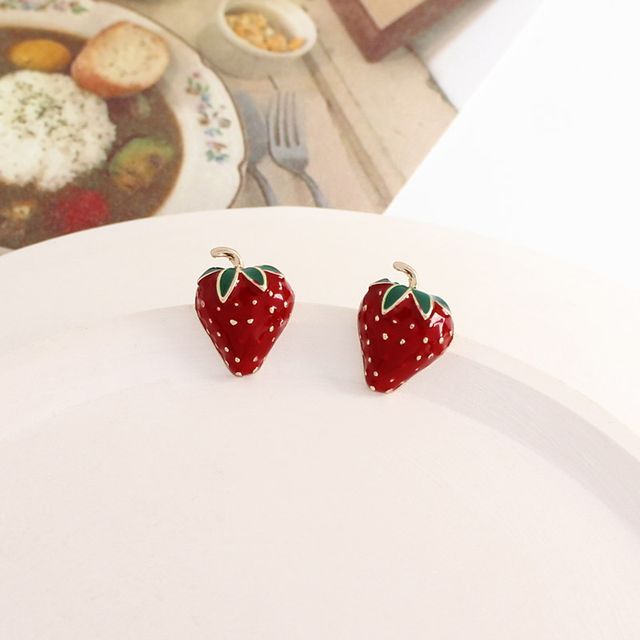 Alloy Strawberry Earring