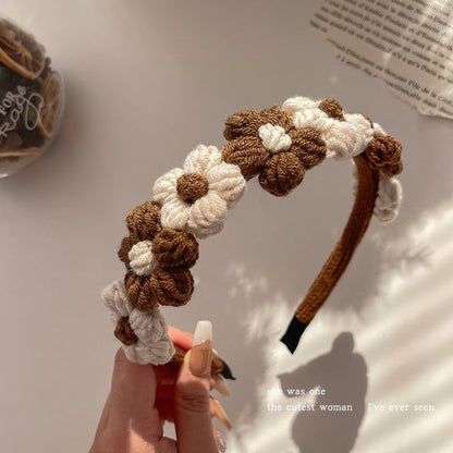 Floral Yarn Hair Clamp / Hair Clip / Headband