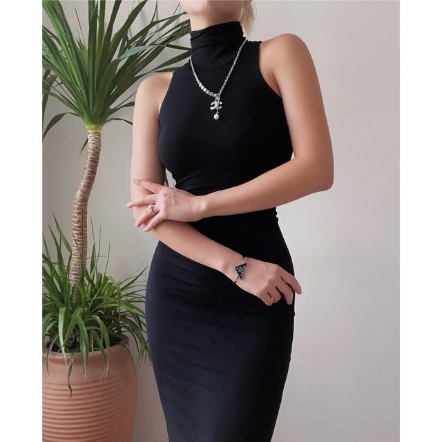 Dress Plain Slim-Fit Turtleneck Sleeveless