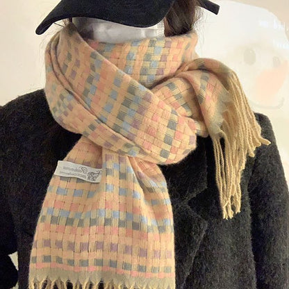 Plaid Fringed Trim Winter Scarf