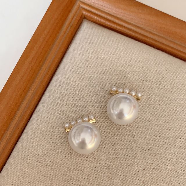 Faux Pearl Alloy Earring (various designs)