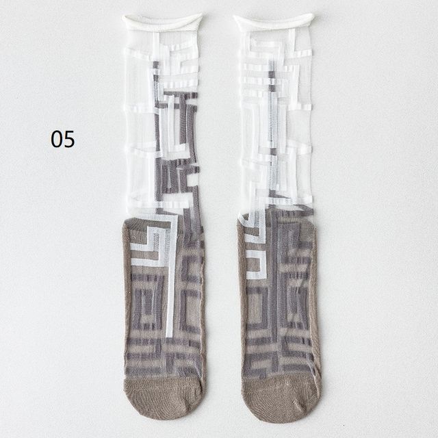 Patterned Mesh Short Socks