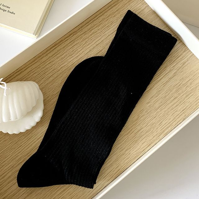 Ribbed Plain Socks