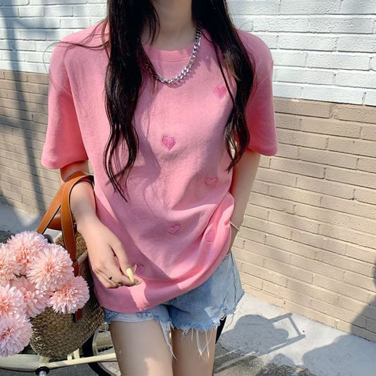 Heart Neck Short-Sleeve Tee Round Embroidered