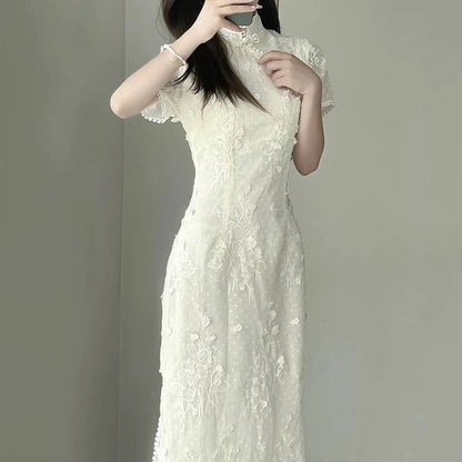 Short-Sleeve Floral Lace Qipao