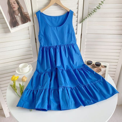 Sleeveless Scoop Neck Plain Tiered A-Line Dress