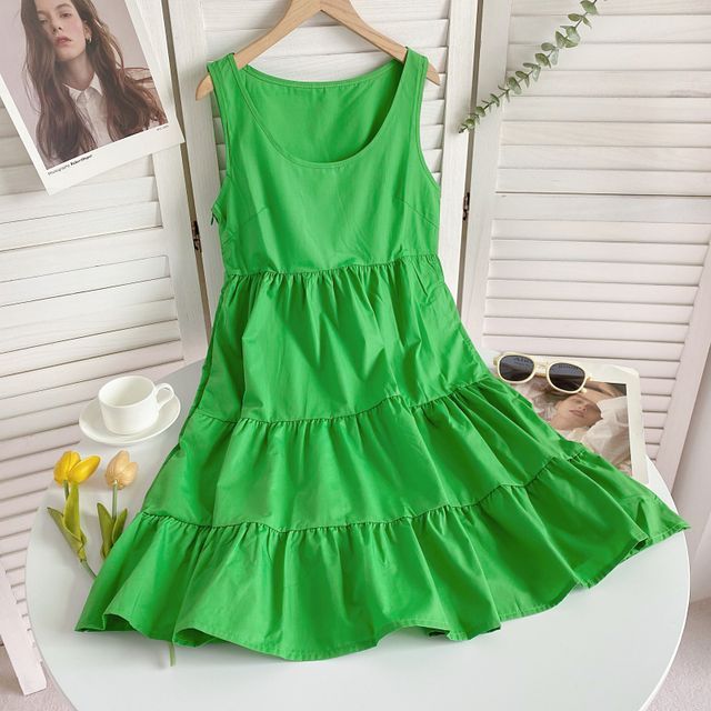 Sleeveless Scoop Neck Plain Tiered A-Line Dress