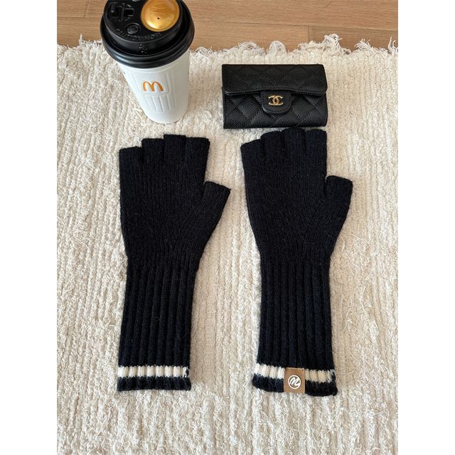 Knit Fingerless Gloves
