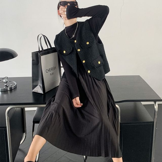 Long-Sleeve Mock Neck Plain Accordion Pleated Midi A-Line Dress / Round Neck Fray Tweed Button Vest