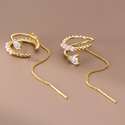 Rhinestone Swirl Ear Cuff