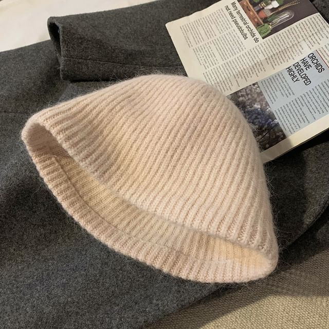 Plain Hat Cloche Knit