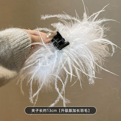 Plain Feather Hair Claw