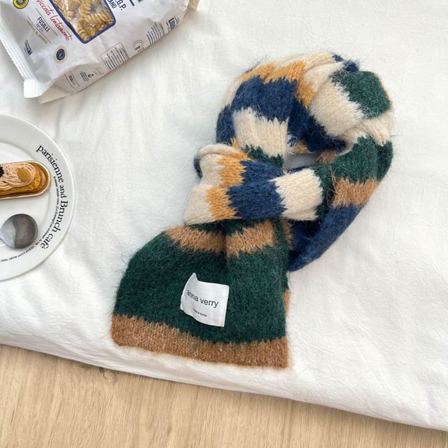 Scarf Striped Knit