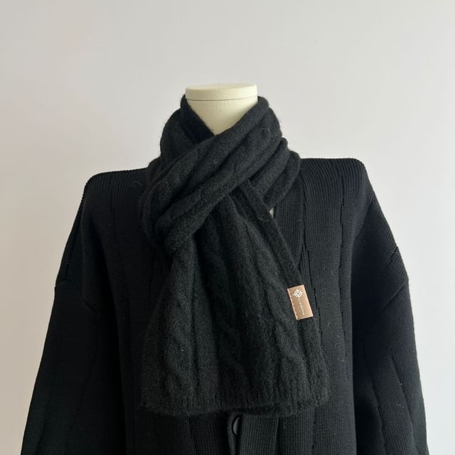 Knit Scarf Cable Plain