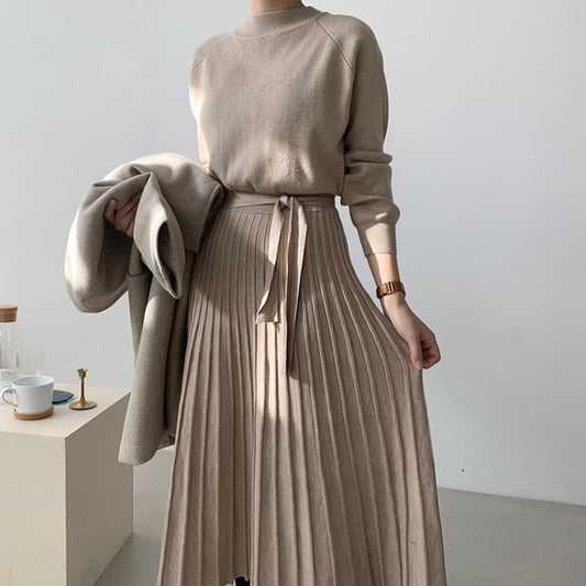 Long-Sleeve Mock Neck Plain Accordion Pleated Midi A-Line Knit Dress