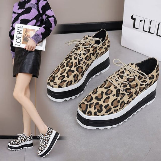 Lace-Up Print Platform Shoes Leopard