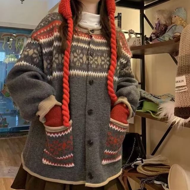 Crewneck Button-Up Cardigan Pattern