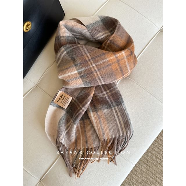 Wool Lettering Plaid Applique Fringed Scarf