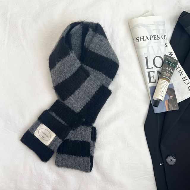 Scarf Light Knit Striped