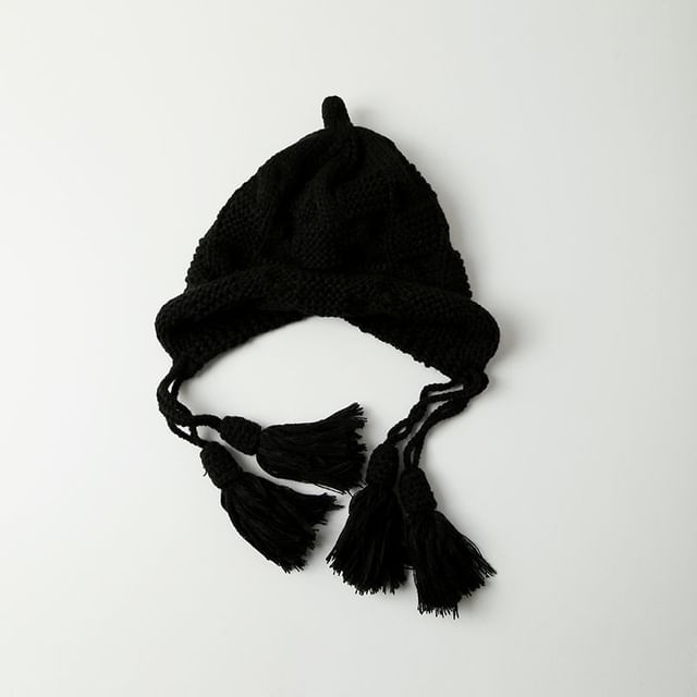 Tasseled Bonnet Knit Hat