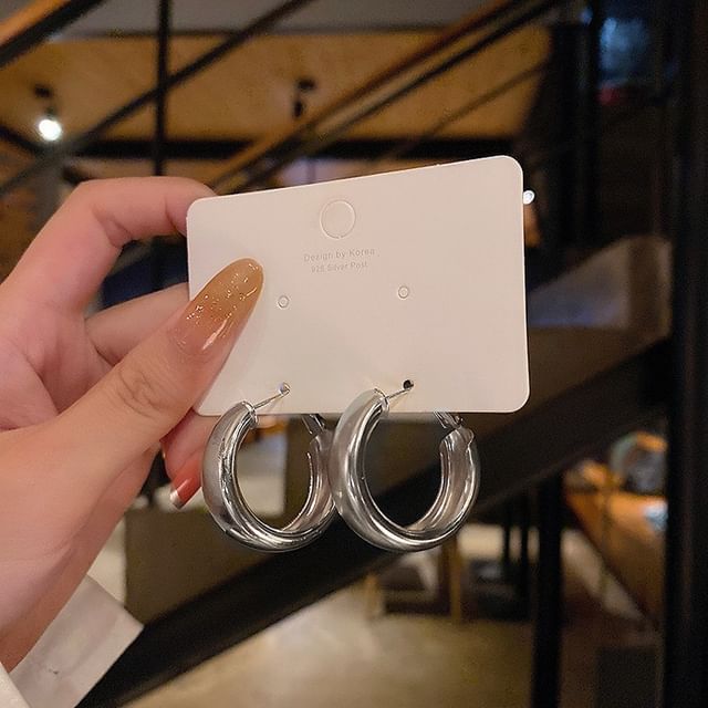 Tone Earring (Various Designs) Silver