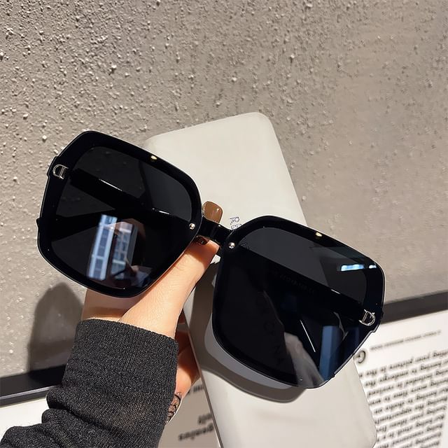 Frame Sunglasses Oversized