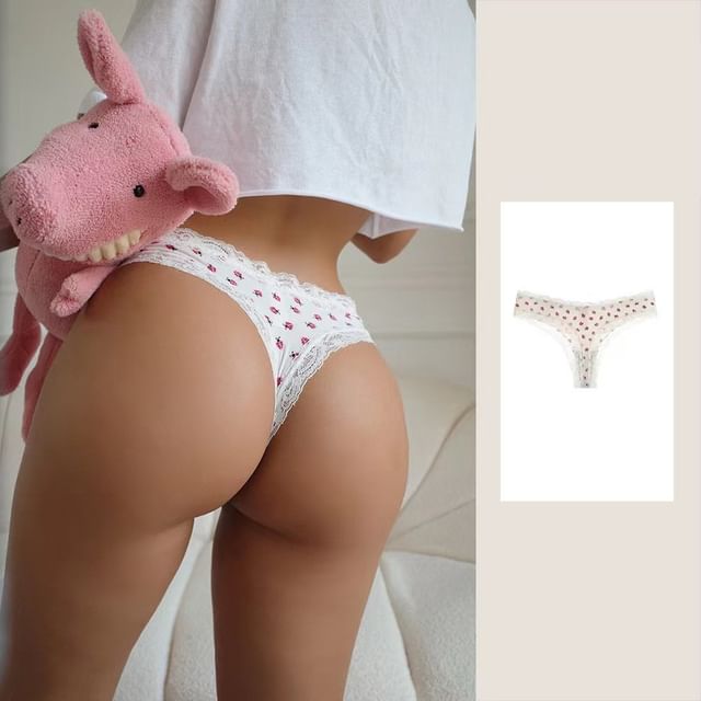 Print Lace Set: Thongs