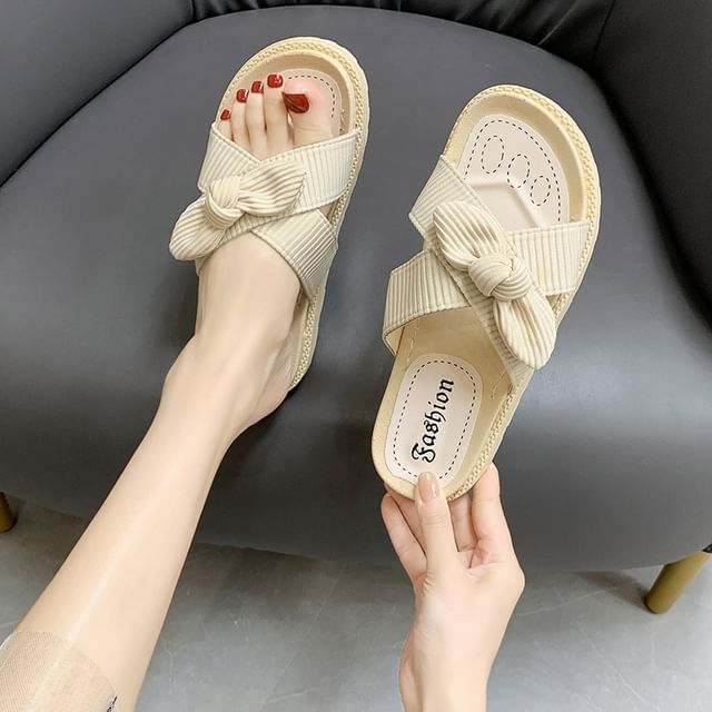 Platform Bow Slide Sandals