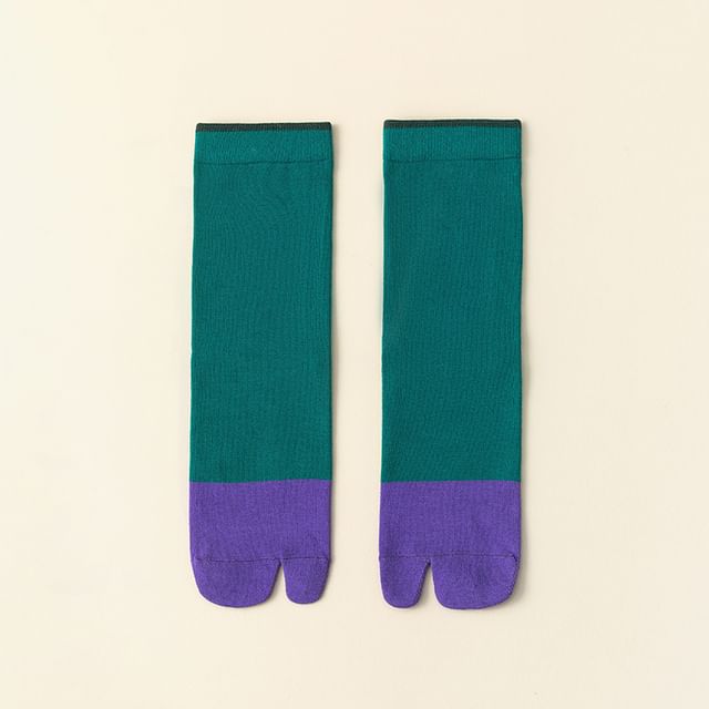 Two Tone Tabi Short Socks