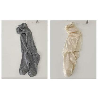 Set of 2 Pairs: Plain Shirred Socks