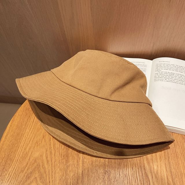 Plain Hat Bucket