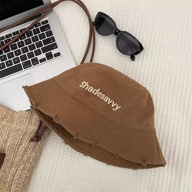 Bucket Hat Lettering