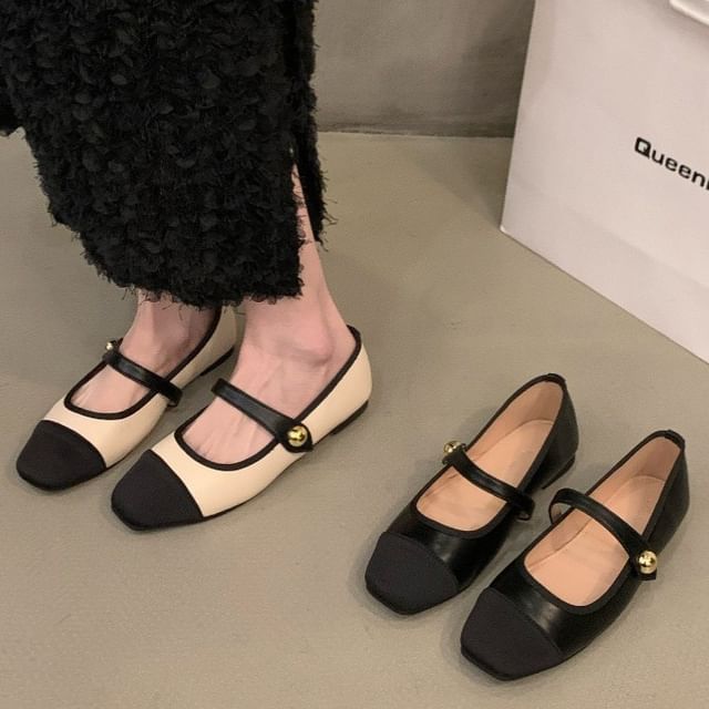 Jane Mary Toe Cap Shoes