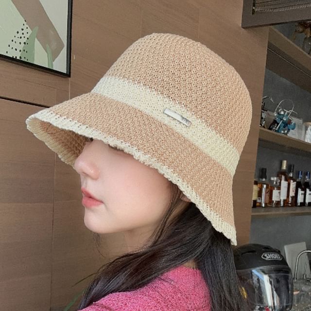 Woven Bucket Contrast Trim Hat
