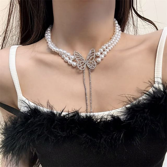 Rhinestone Pearl Faux Butterfly Choker Alloy