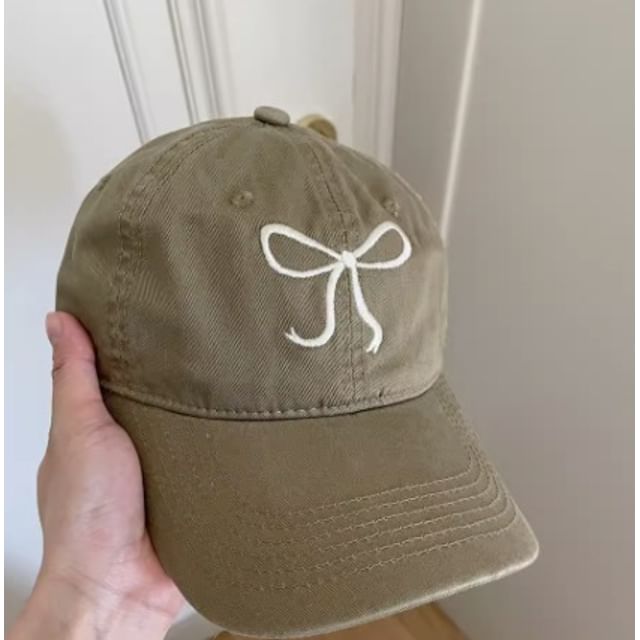 Embroidered Cap Bow Baseball