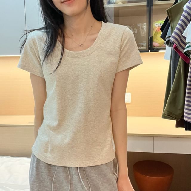 Tee Plain Short-Sleeve